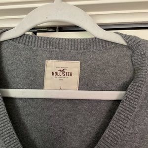 Hollister grey sweater